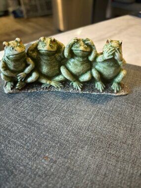Vintage Frog Figurine Set See Hear Speak No Evil Statues